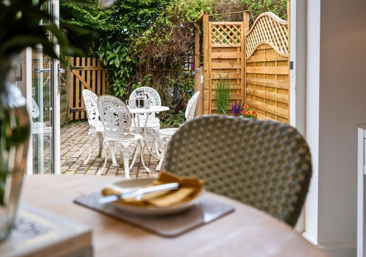 Clifford Chambers - Cosy 2 Bedroom Cottage! Shottery Exterior photo